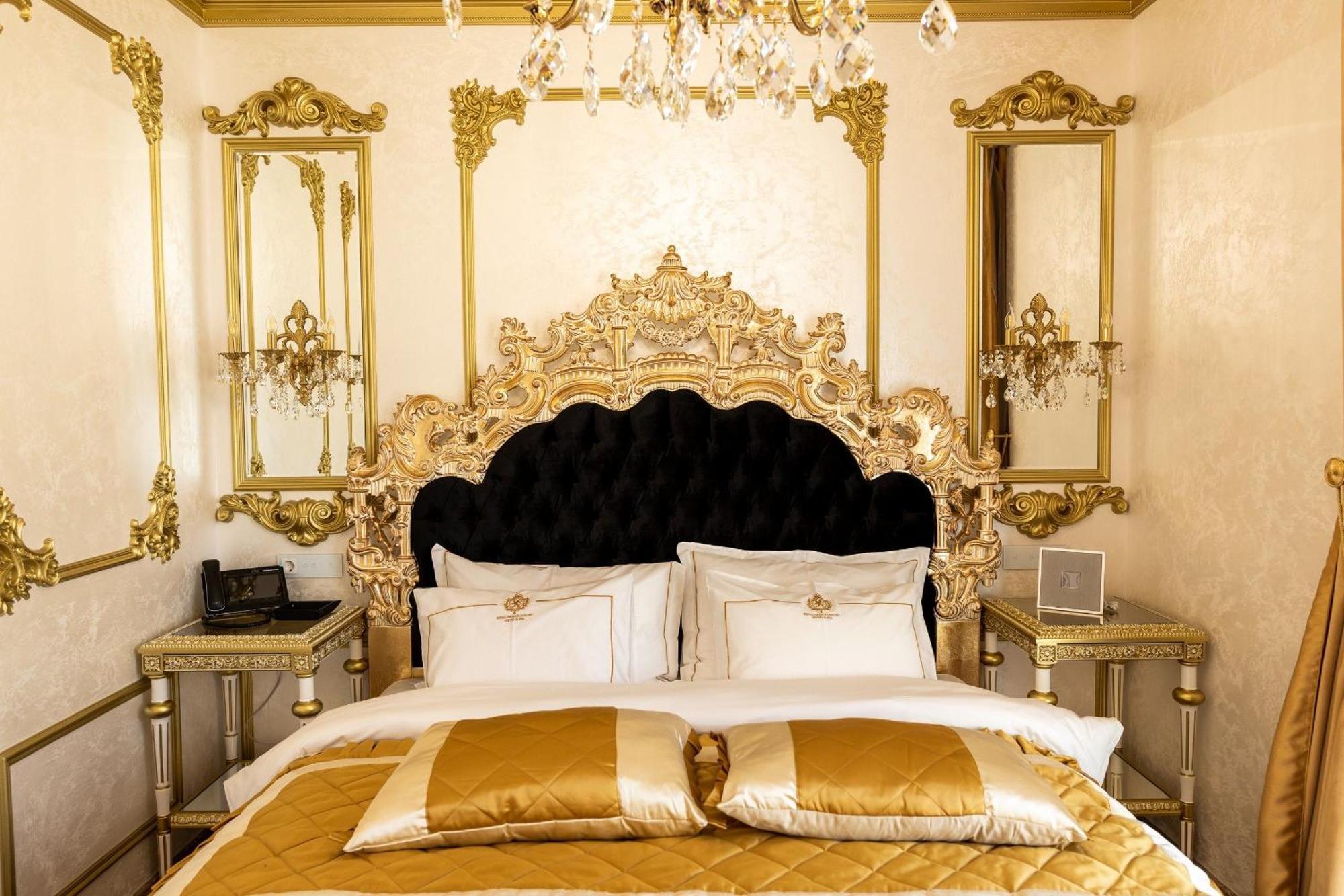 Royal Palace Luxury Hotel And Spa Khmelnytskyi Room photo